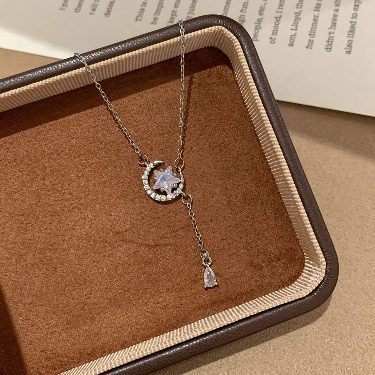 Women's Star Moon Asterism Zircon High-grade Sense Niche Fashion Necklaces