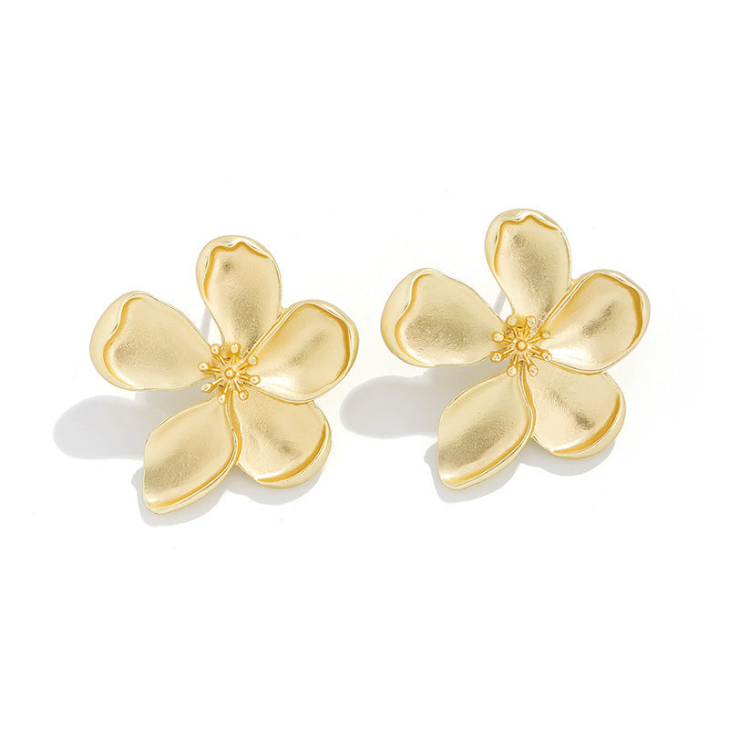Zinc Alloy Three-dimensional Flower Ear Temperament Wild High Sense Stud Earrings