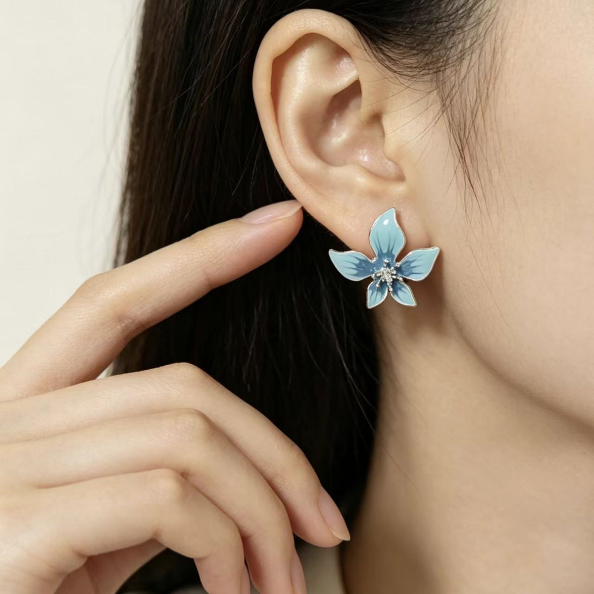 Color Flower Lady Elegant Sweet Style Temperament Dripping Oil Earrings