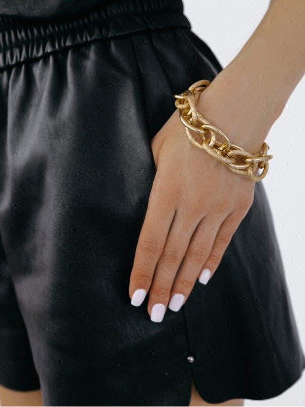 Street Fashionable Color Stitching Simple Female Exaggerated Single Layer Necklaces
