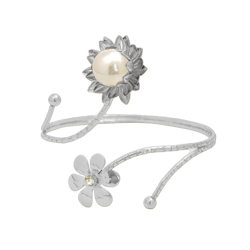 Fashion Butterfly Exaggerated Metal Flower Armband Bracelets
