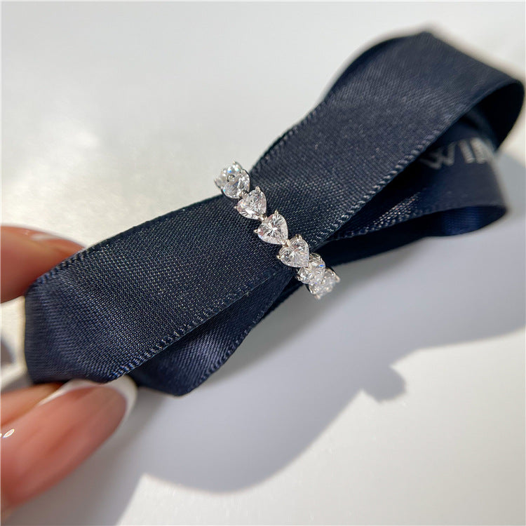 Heart-Shaped D-Color VVS1 Moissanite Engagement Ring Set – Full-Circle or Half-Circle Sparkle in 925 Sterling Silver with 18K Gold Plating