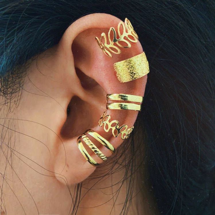 Creative Simple Personalized Golden Leaf Hollow Ear Clip