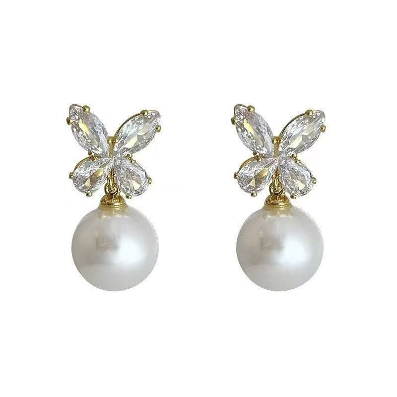 Butterfly Pearl Female Fashion Niche High Earrings