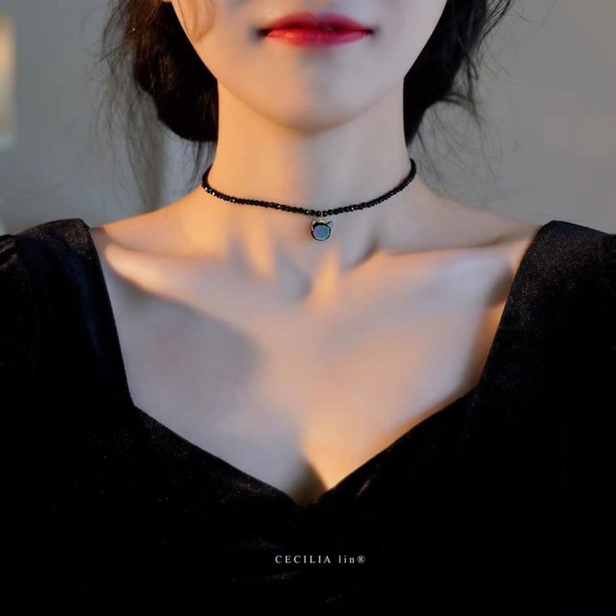 Bag Gold Shining Black Spinel Clavicle Chain Light Luxury Minority Necklace