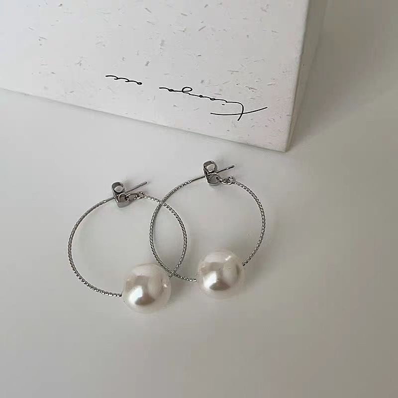 Women's Round High-grade Light Luxury Minority Design Tassel Earrings