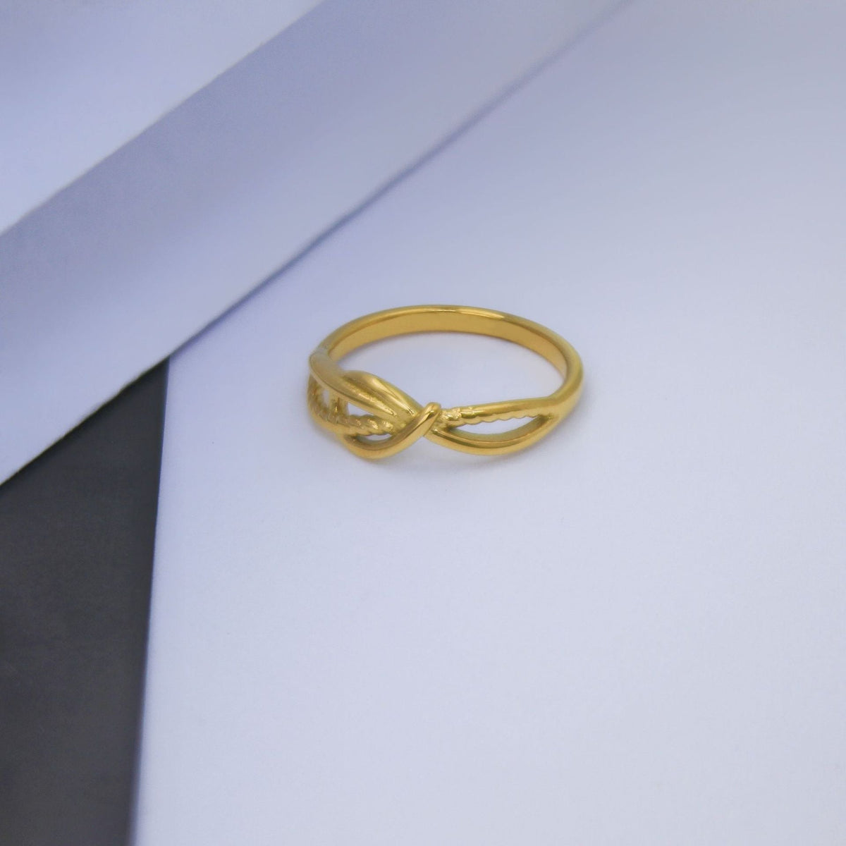 Women's Stainless Steel Line Geometric Titanium Personality High Rings
