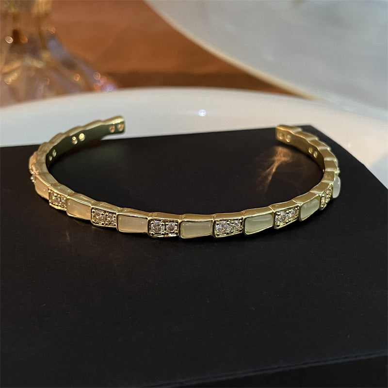 Opal Open-ended Female Simple Light Luxury Bracelet