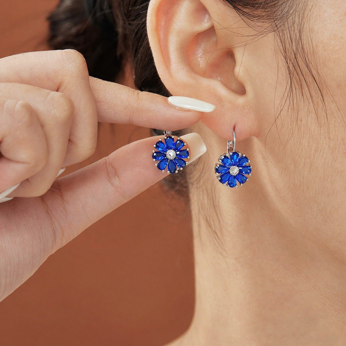 Round Full Diamond Simple Fashion Classic Crystal Zircon Temperament Earrings