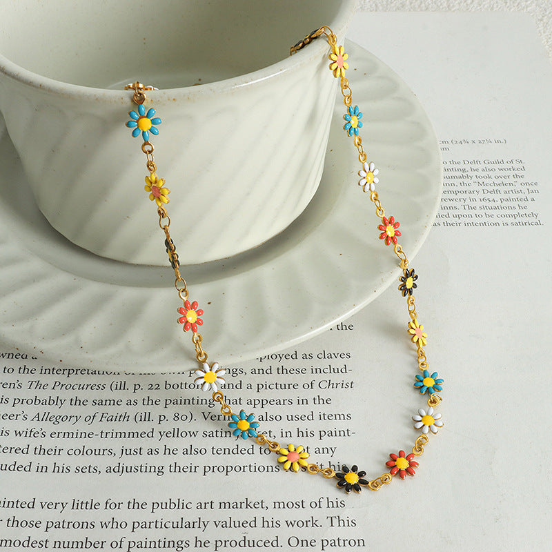 Vintage Flower Titanium Steel Little Daisy Necklaces