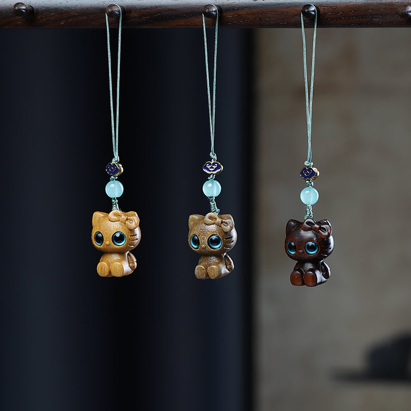 Green Sandalwood Carving Cute Animal Creative Bag Car Key Mobile Pendant
