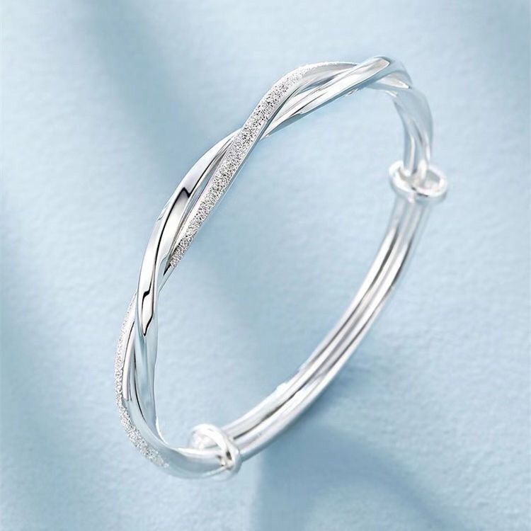 Women's Mobius Strip Valentine's Day Goddess Festival Bracelet
