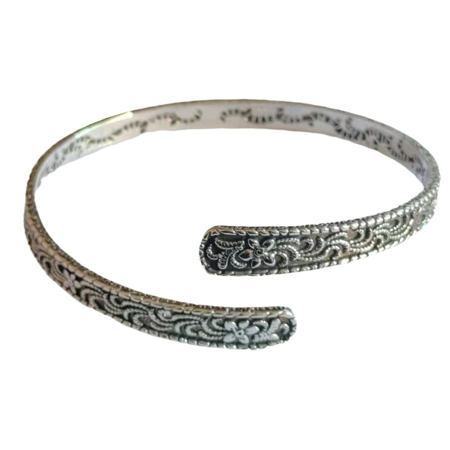 Women's Fashionable Retro Embossed Tang Grass Pattern Flower For Temperamental Minority Bracelets