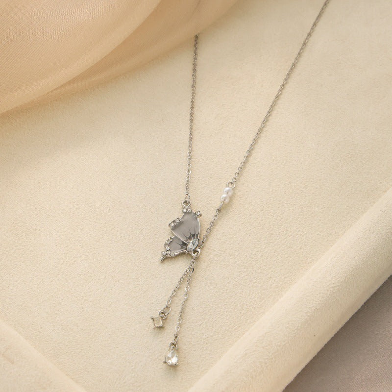 Sweater Chain Light Luxury High Sense Of Design Elegant Female Necklaces