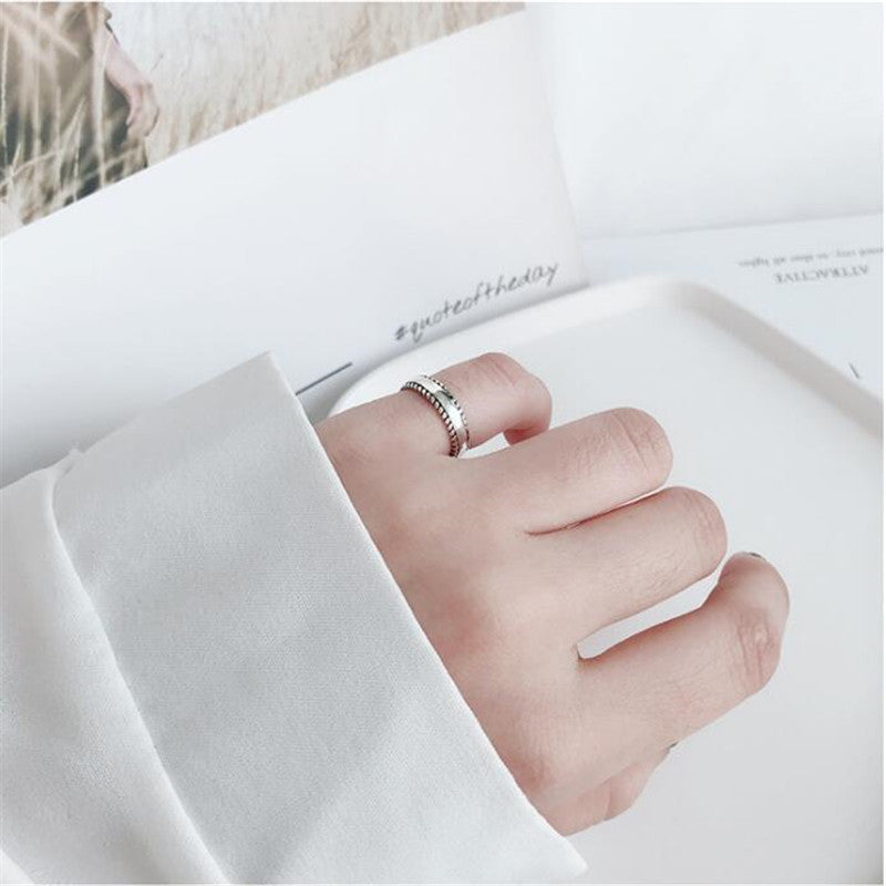 Women's Korean Style Personalized Middle Glossy Retro For Twisted Opening On Rings