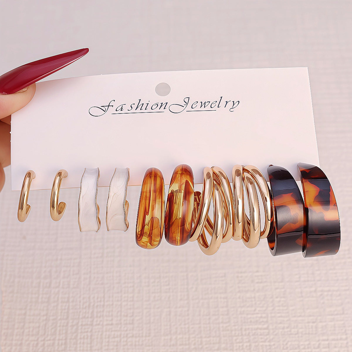 Inlaid Pearl Fashion Design Alloy Resin Plate Female Gold-plated Personality Stud Earrings