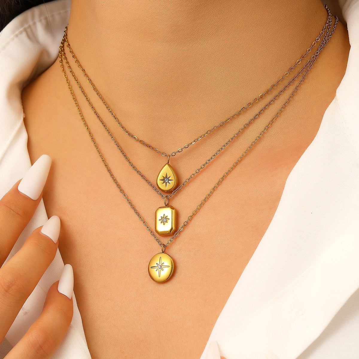 Women's Drop Flower Stainless Steel High-grade Cold Style Necklace