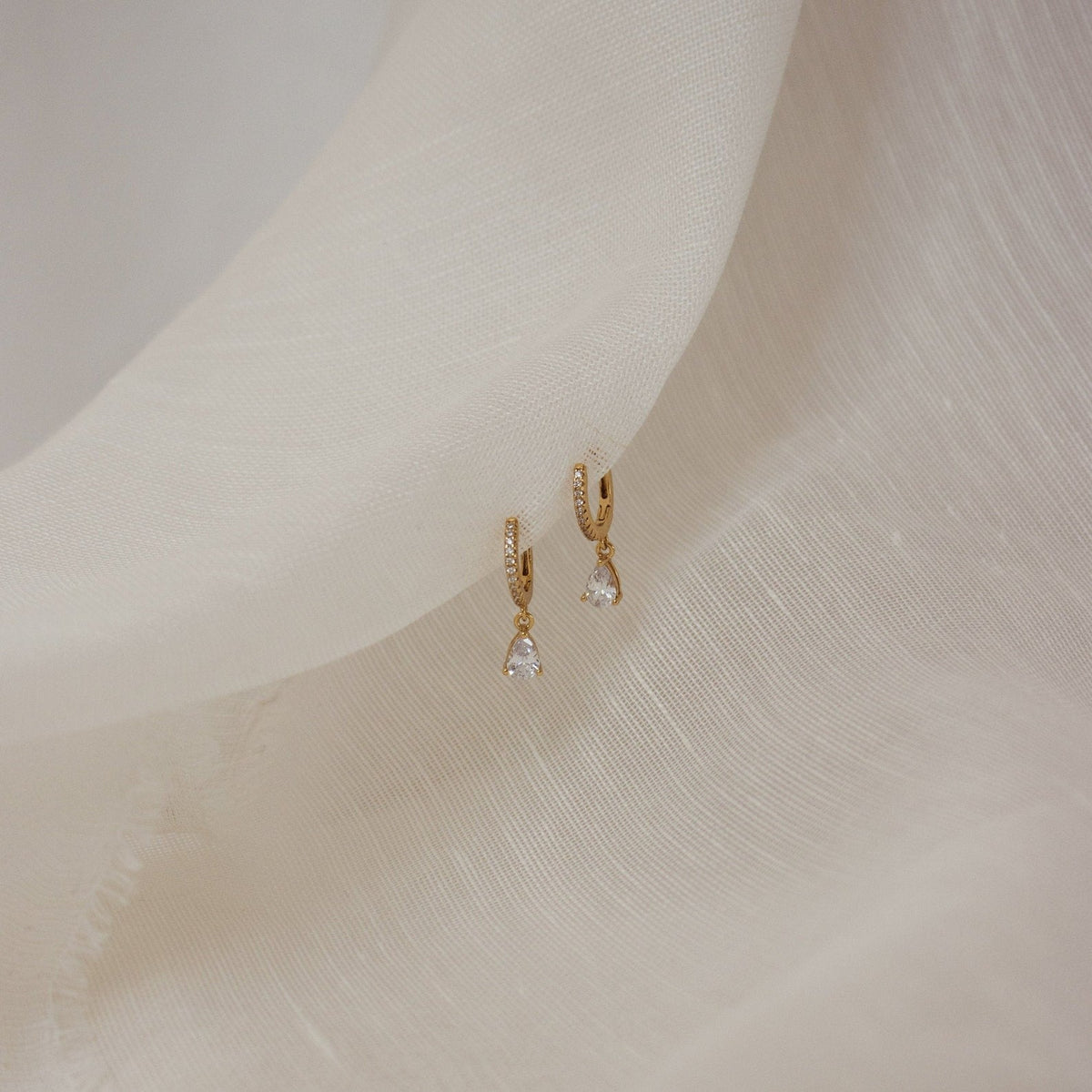 French Style Small Refined Zircon Affordable Luxury Fashion Temperamental Stud Earrings