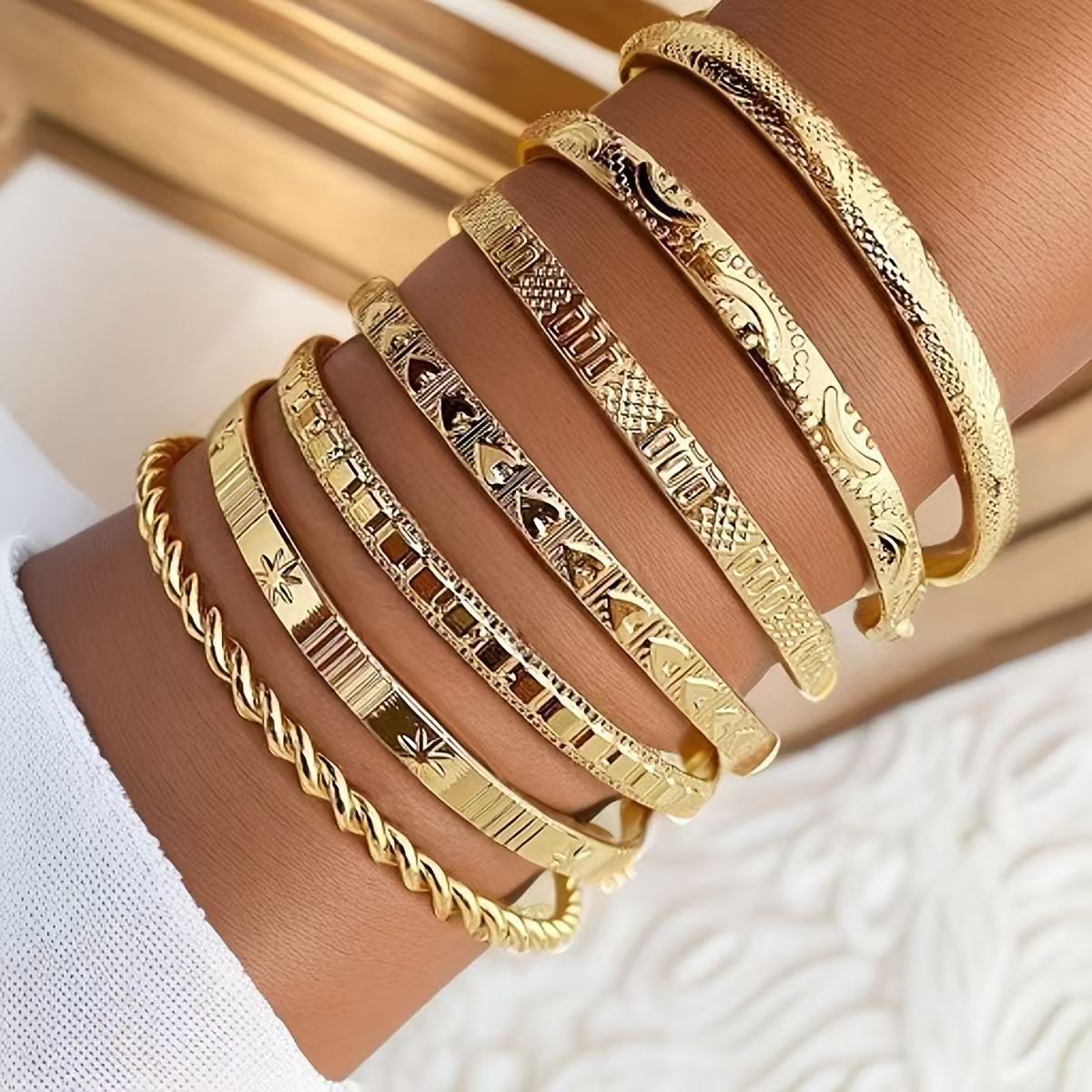 Personality Simple Chain Vintage Stylish Glossy Bracelets