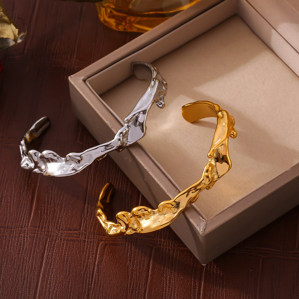 Women's Irregular Beating Wave Pattern Personalized Opening Stainless Bracelets