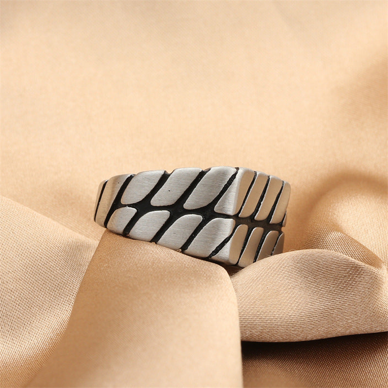 Men's Titanium Steel Twist Retro Trendy Punk Ring