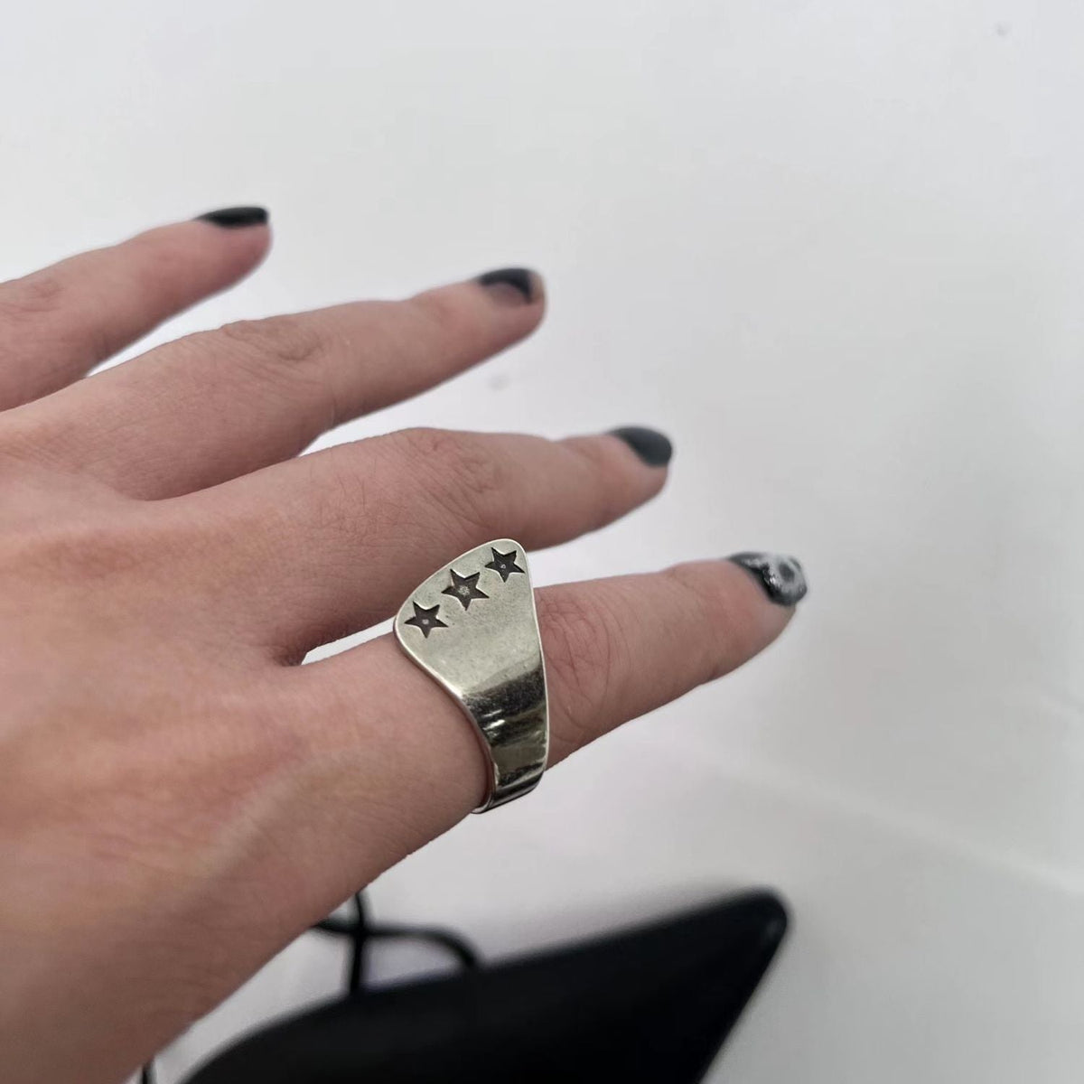 Distressed Retro Covered With Pattern Texture Ring