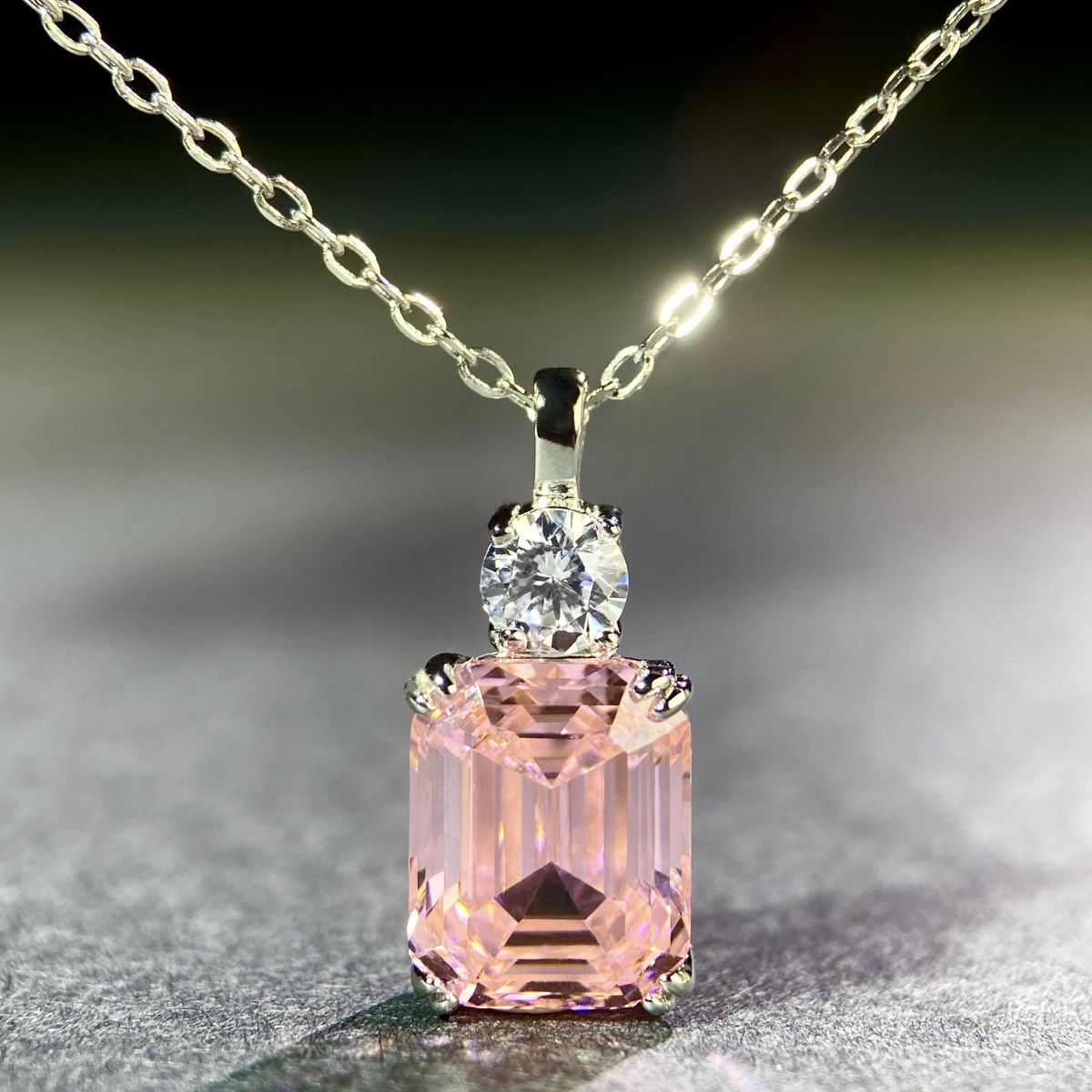 Women's High Carbon Diamond Simple Chain Necklaces