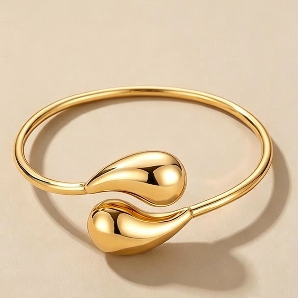Advanced Design Gold Drop Elegant Titanium Rings