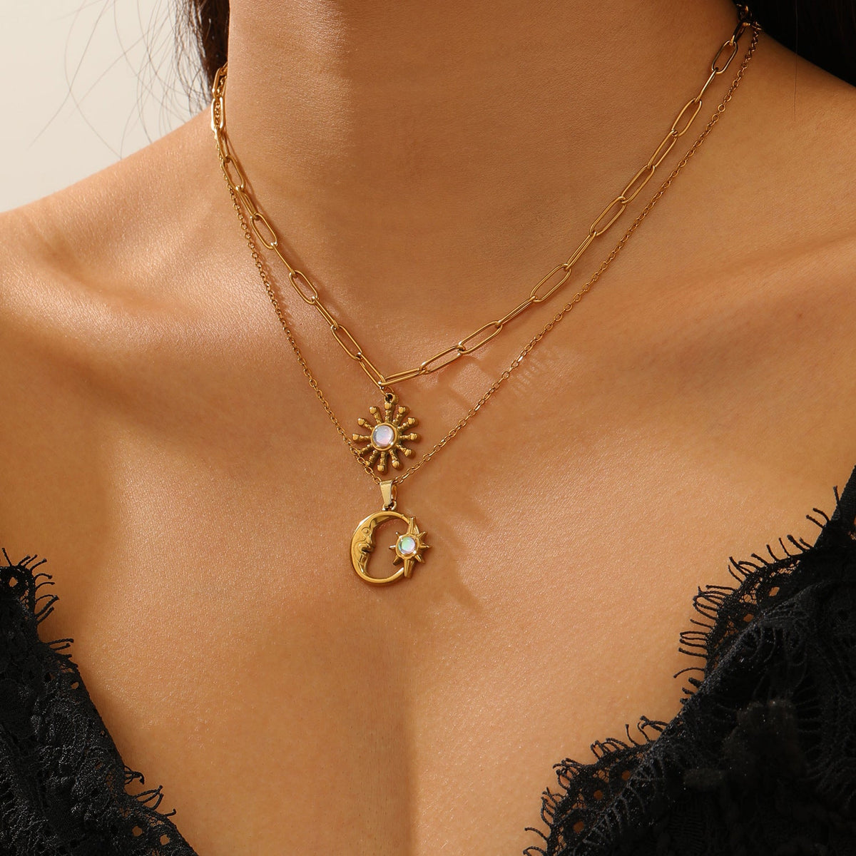 Women's Drop Flower Stainless Steel High-grade Cold Style Necklace