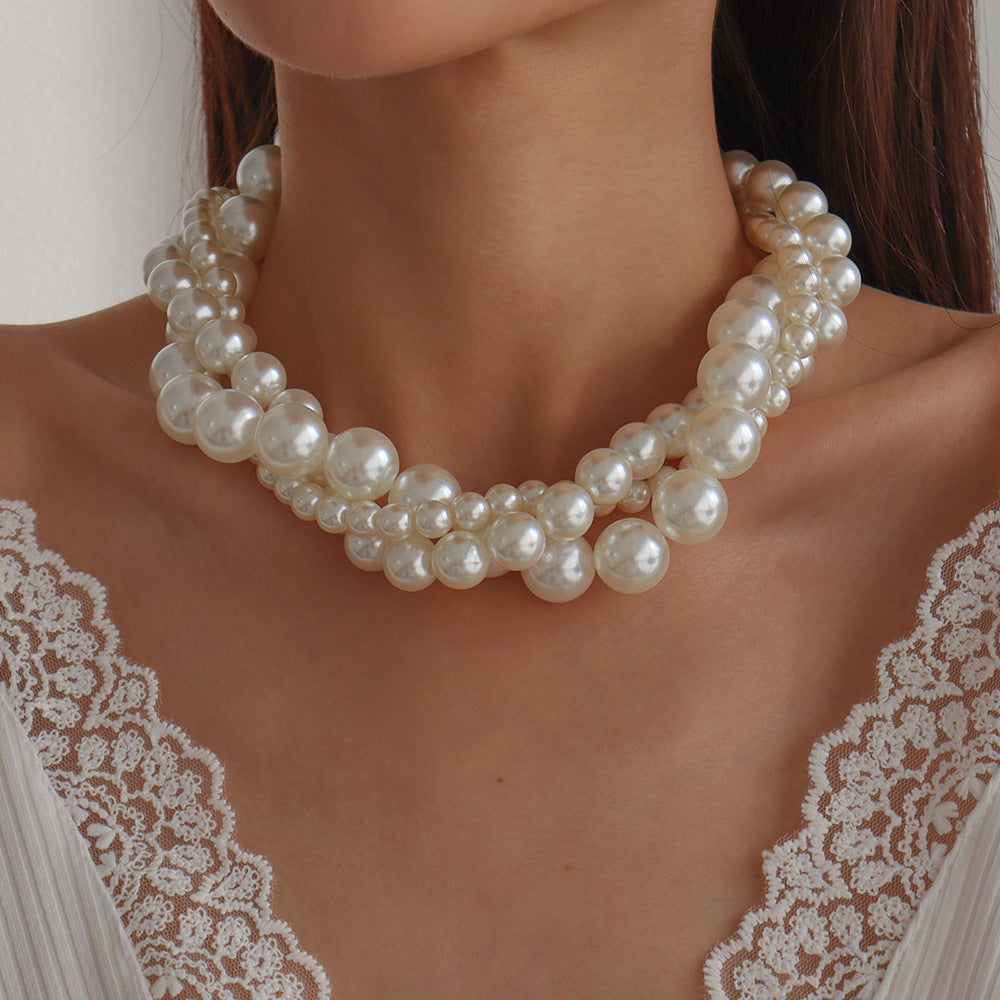 Women's Elegant Retro Fashion Exaggerated Pearl Geometric Necklaces