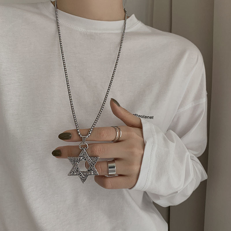Men's Long Titanium Steel Hipster Versatile Personality Necklace