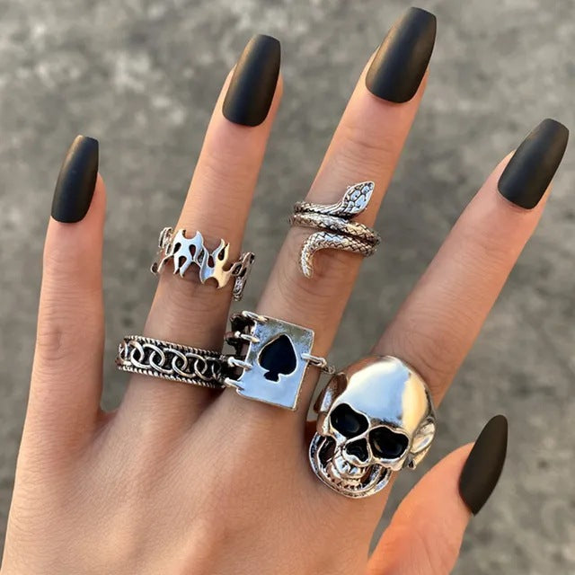 Alloy Chain Vintage Crying Face Poker Hollow Love Ring
