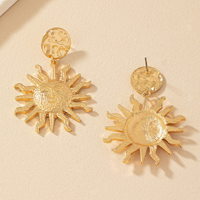 Women's Fashion Temperament Sun Holiday Party Gift Stud Earrings