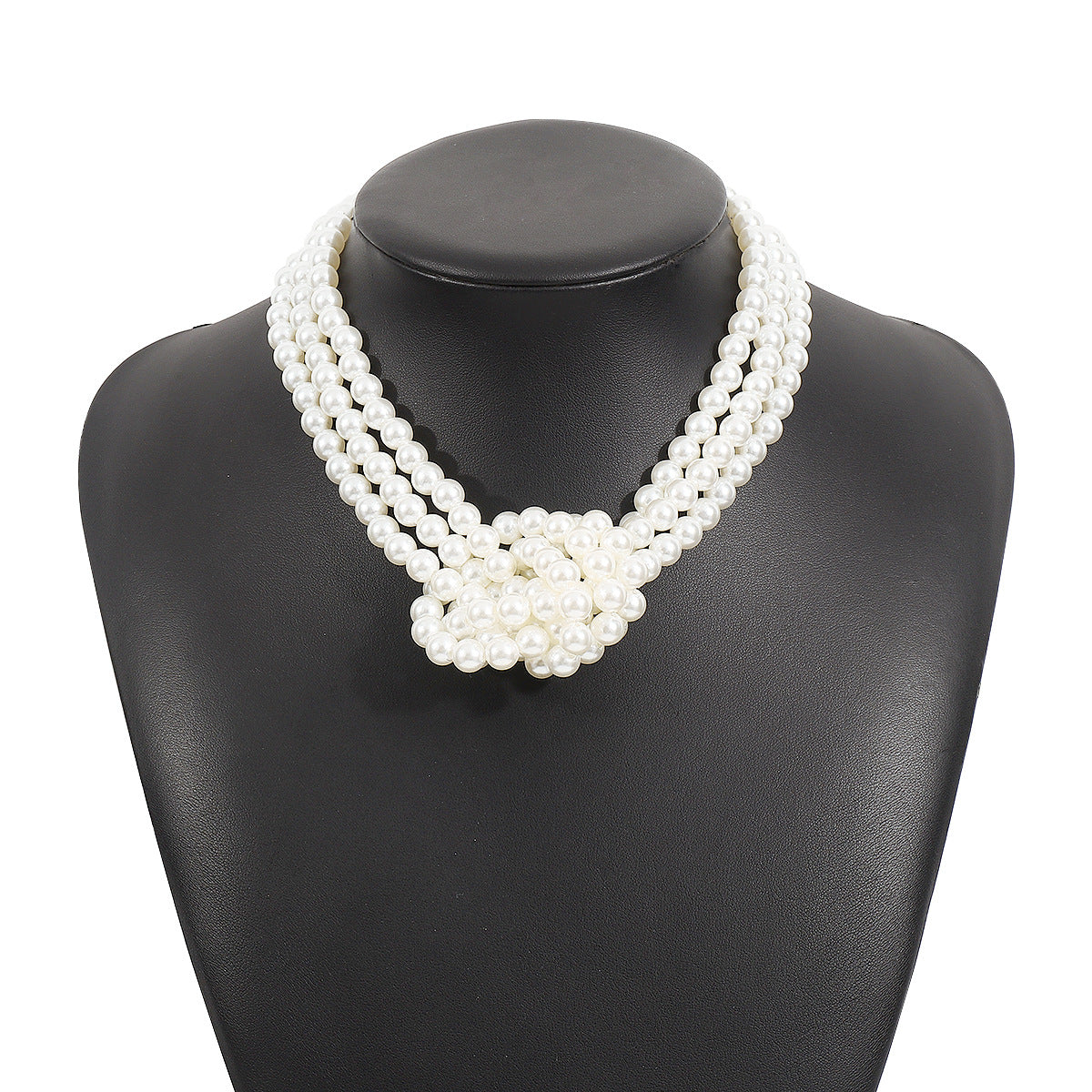 Women's Elegant Retro Fashion Exaggerated Pearl Geometric Necklaces
