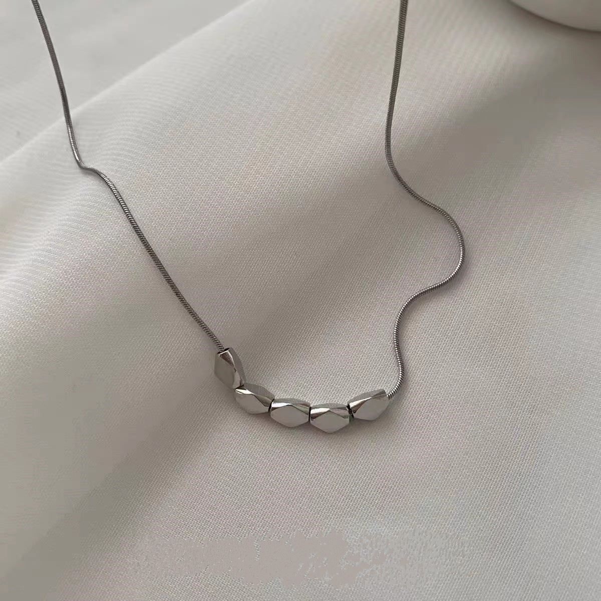 Women's Cold Summer Wind Light Luxury Minority Design High-grade Necklace