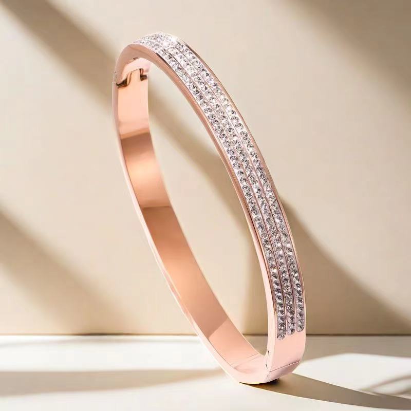 Women's Titanium Steel For High-grade Niche Stainless Bracelet