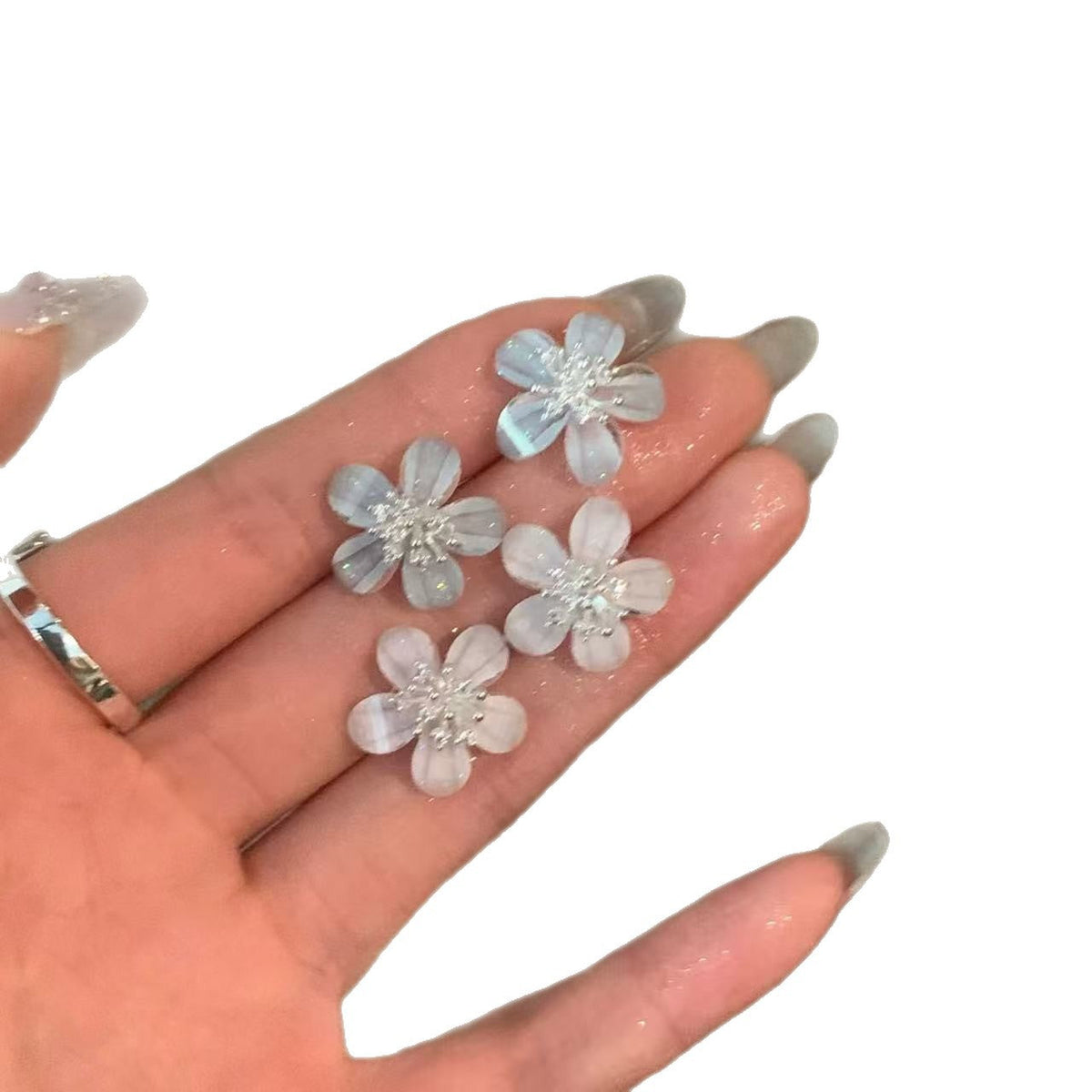 Women's Exquisite Small Sparking Zirconium Flower Light Luxury High-grade Vacation Style Earrings