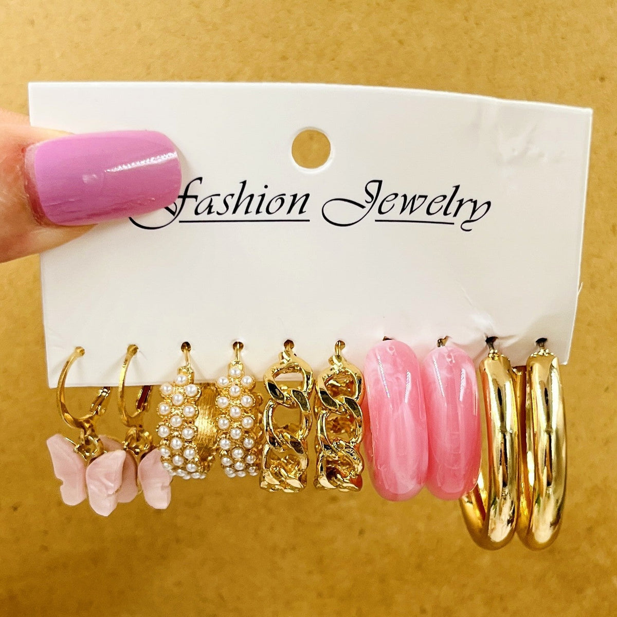 Women's French Retro Circle Pearl For Stud Earrings