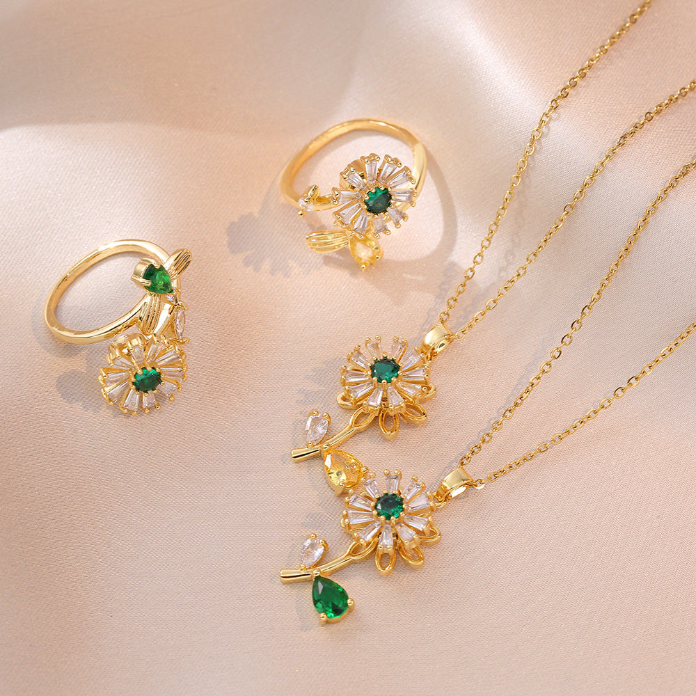 Women's Fashion Zircon Rotatable Emerald Sunflower Design Necklace