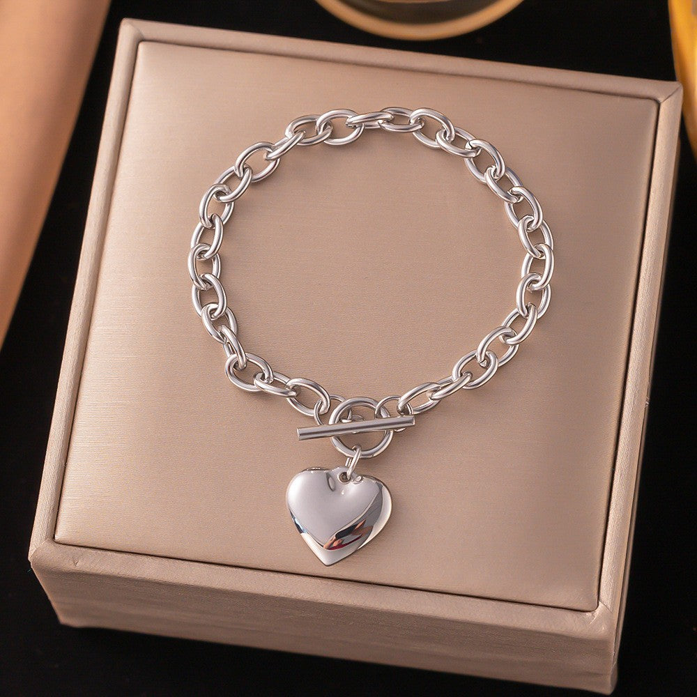 Simple Heart Female Fashion Personality Shape Bracelet