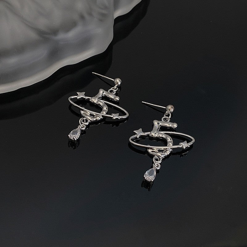 Women's Luxury Camellia Design Drip Glazed Flower Fashionable High-grade Earrings