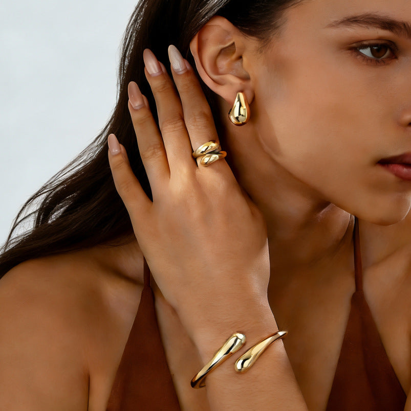 Women's With Geometric Water Drop Spring Open-ended Bracelet
