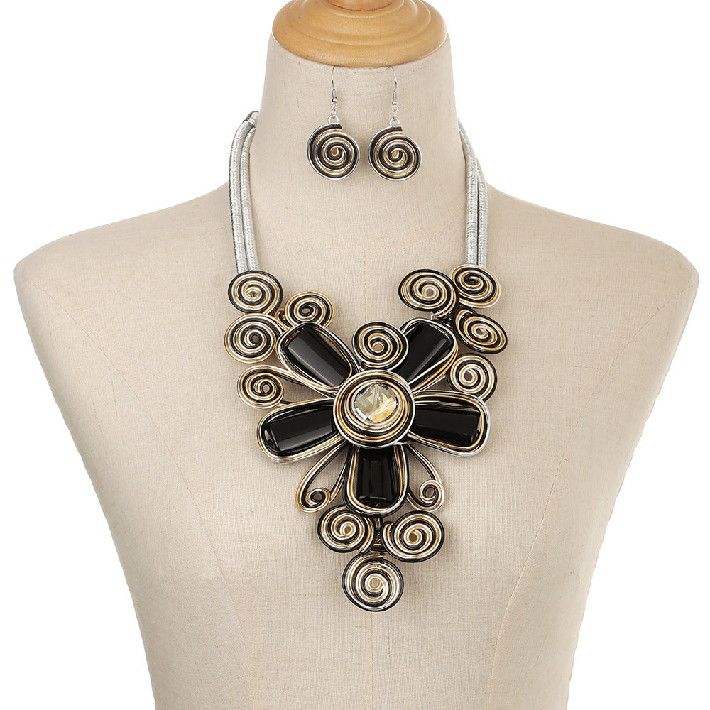 Handmade Resin Aluminum Flower Suite Black Jewelry Set
