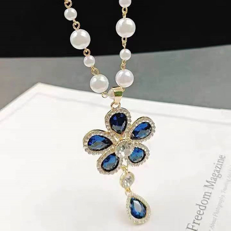 Women's Pearl Sweater Chain Long Design Niche Necklaces