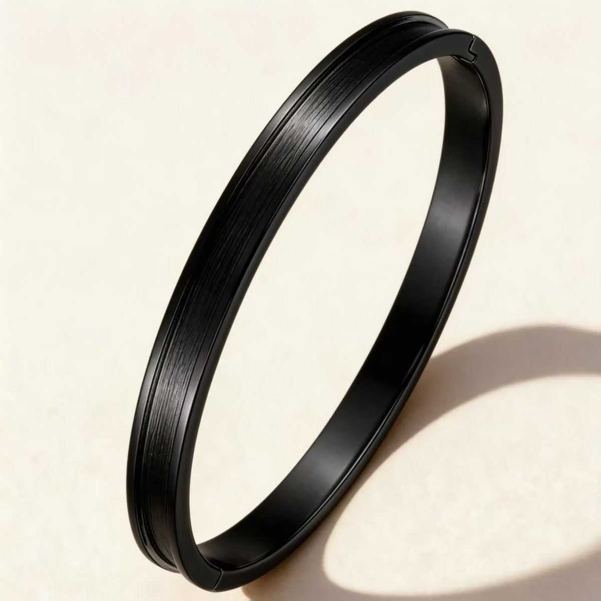 Titanium Steel For High-grade Bath Can Wear Fashionable Bracelets