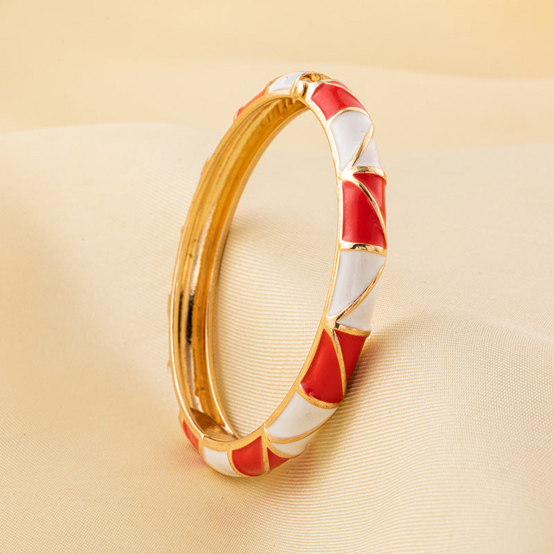 Old Tourist Souvenir Enamel Color Fine Bracelet