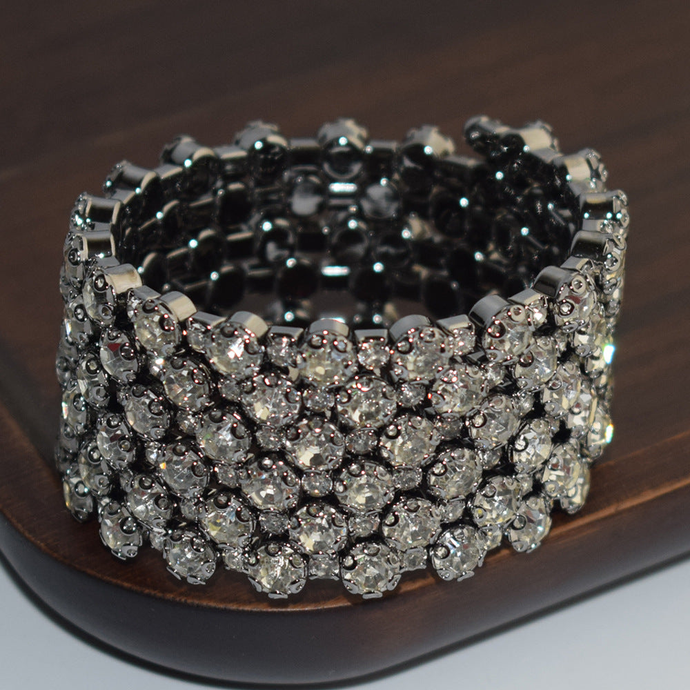 Pretty Exaggerated Personalized Temperament Female Row Bracelets