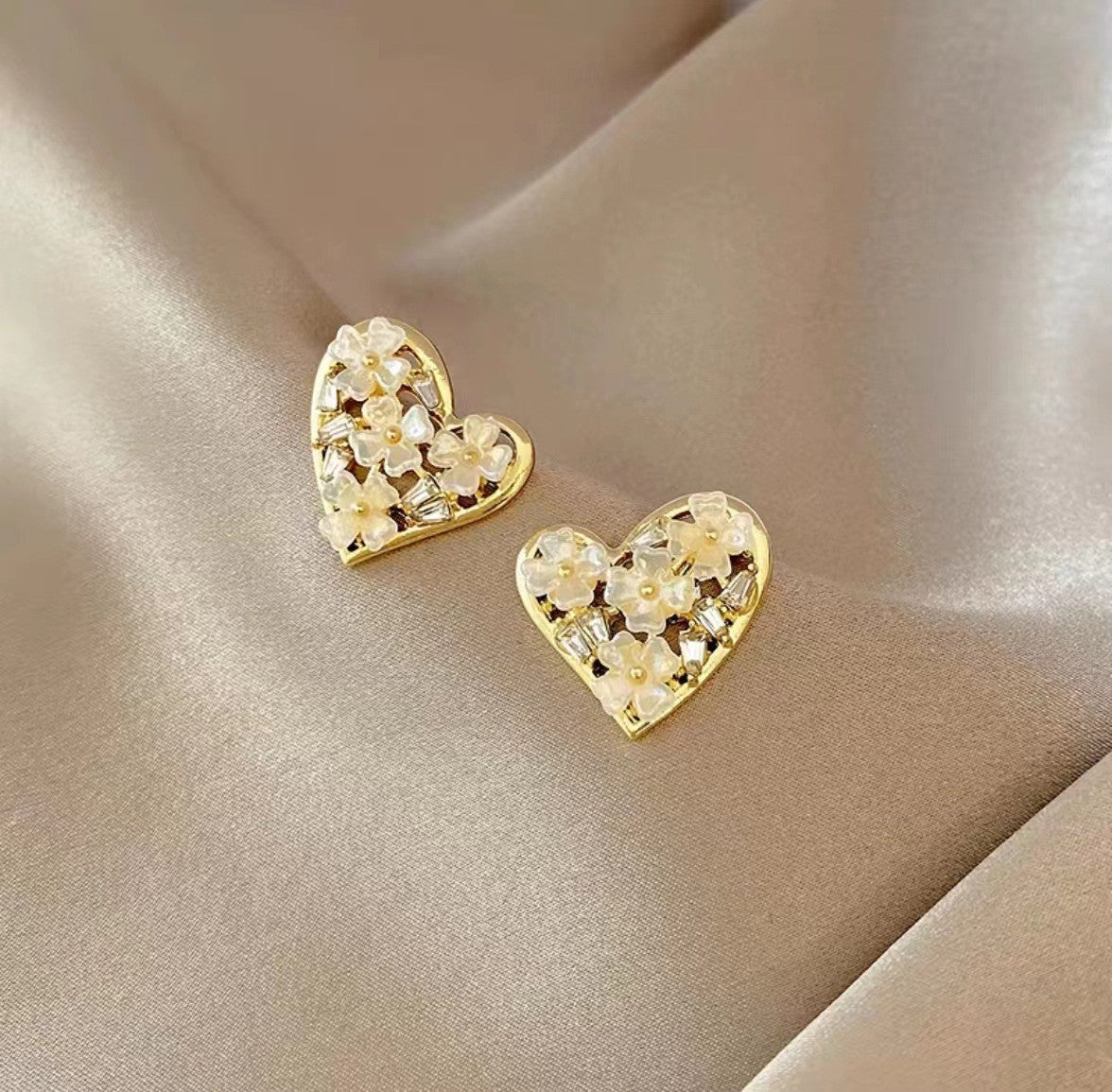 Glazed Love Heart Female French Senior Fashion Stud Earrings