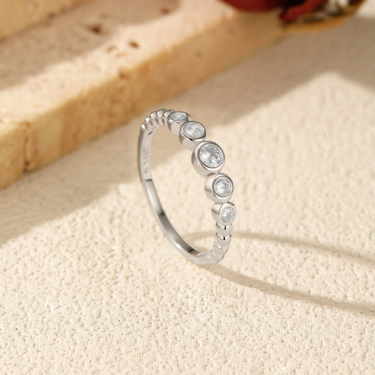 Bubble-Shape D-Color VVS1 Moissanite Engagement Ring in Sterling Silver – Stackable Everyday Jewelry