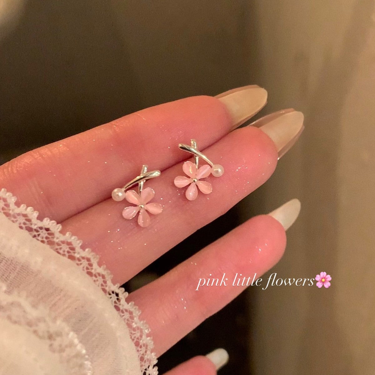Women's Sweet Pink Opal Flower Cross Light Luxury High-grade Super Stud Earrings